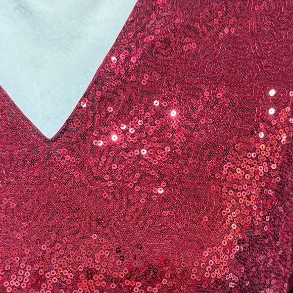 Women’s XL - Sequin V-Neck Red  Top - Picture 3 of 4